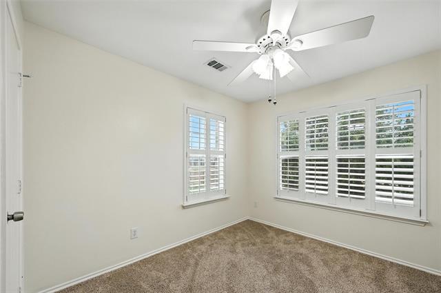 Building Photo - 3100 Tarrant Ln