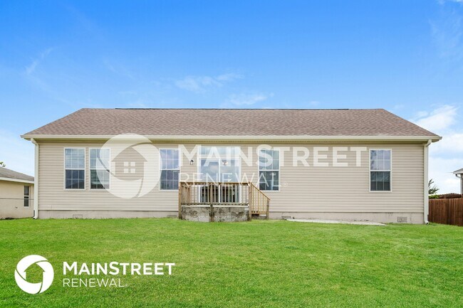 Building Photo - 3202 6th St W