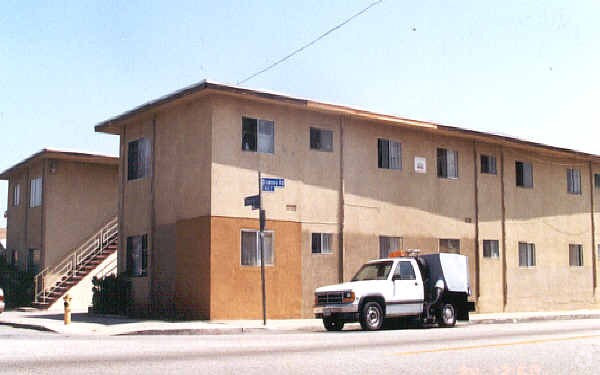 Primary Photo - 4300 Verona St