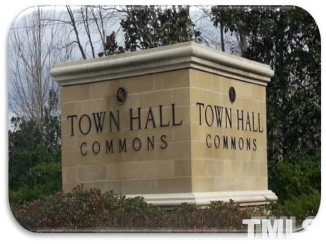 Building Photo - 4 Bedroom Single Family House in Morrisville RTP