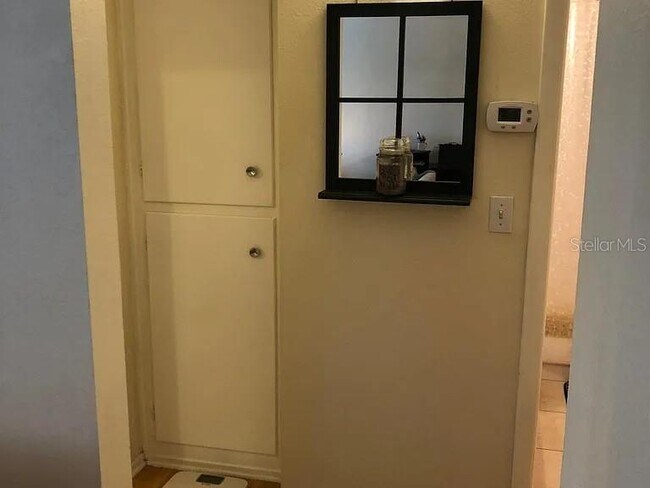 Building Photo - 2071 Australia Way W