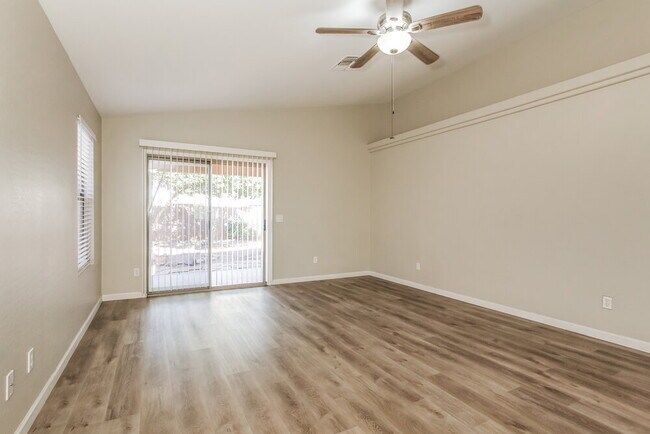 Building Photo - 12568 W St Moritz Ln