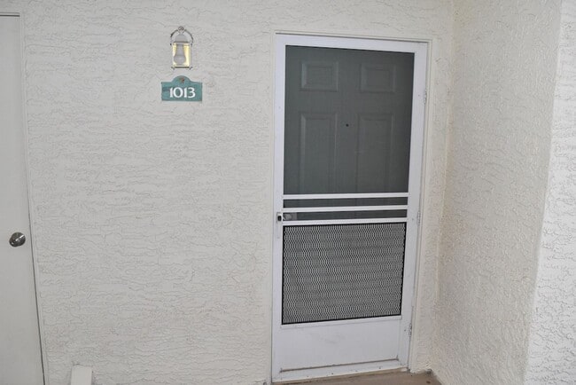 Building Photo - First floor Condo at South Bay