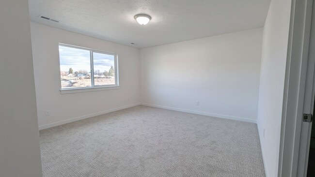 Building Photo - 4307 N Torrez Ln