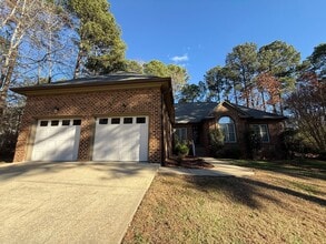 Building Photo - Charming 3BD, 2BA Raleigh Ranch-Style Home in a Quiet Neighborhood Near Crabtree Valley Mall, RDU...