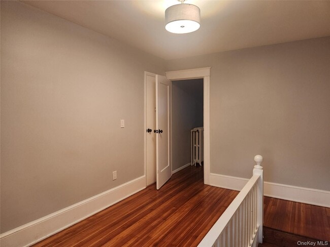 Building Photo - 124 Corlies Ave