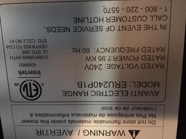 Building Photo - 746 Centre St