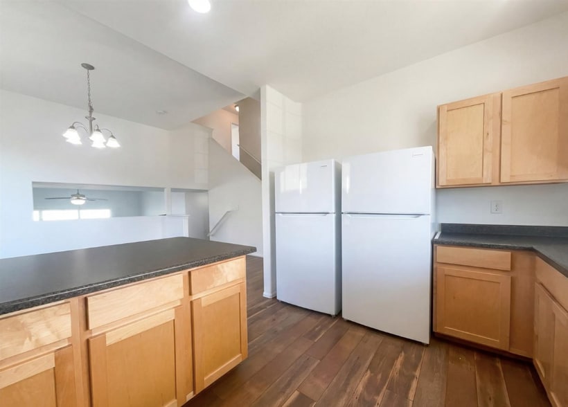 Building Photo - 444 Stonebrook Dr