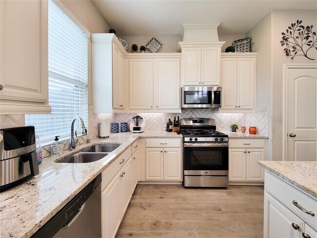Building Photo - 5550 Purple Meadow Ln