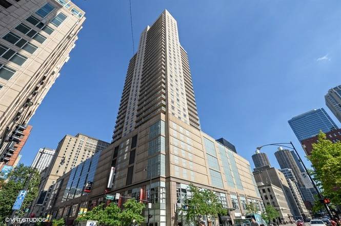 Building Photo - 545 N Dearborn St