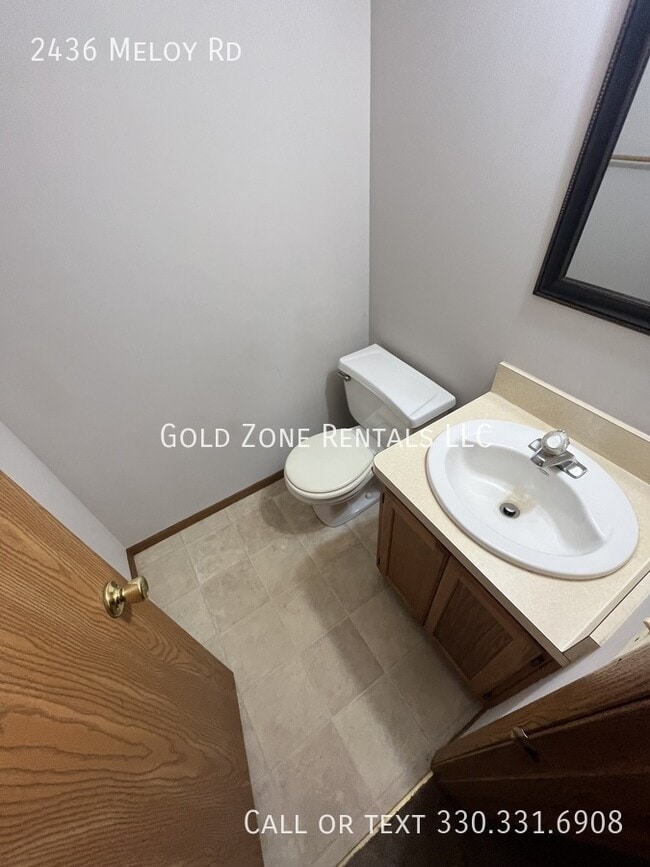 Building Photo - 2436 Meloy Rd