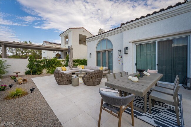 Building Photo - 11824 Kingsbarns Ct