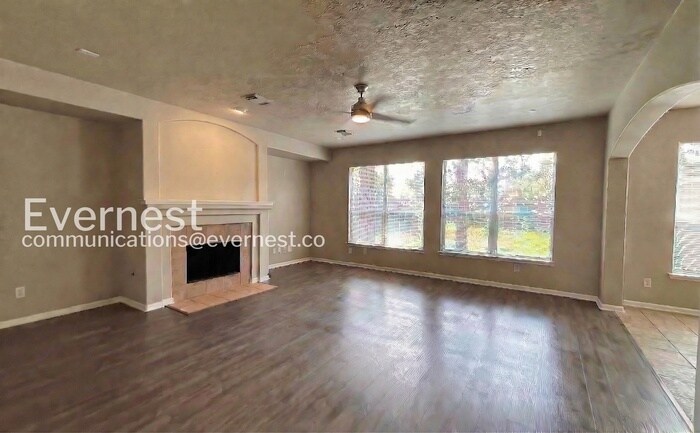 Building Photo - 6411 Sparrows Glen Ln