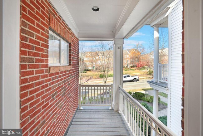 Building Photo - 12806 Murphy Grove Terrace