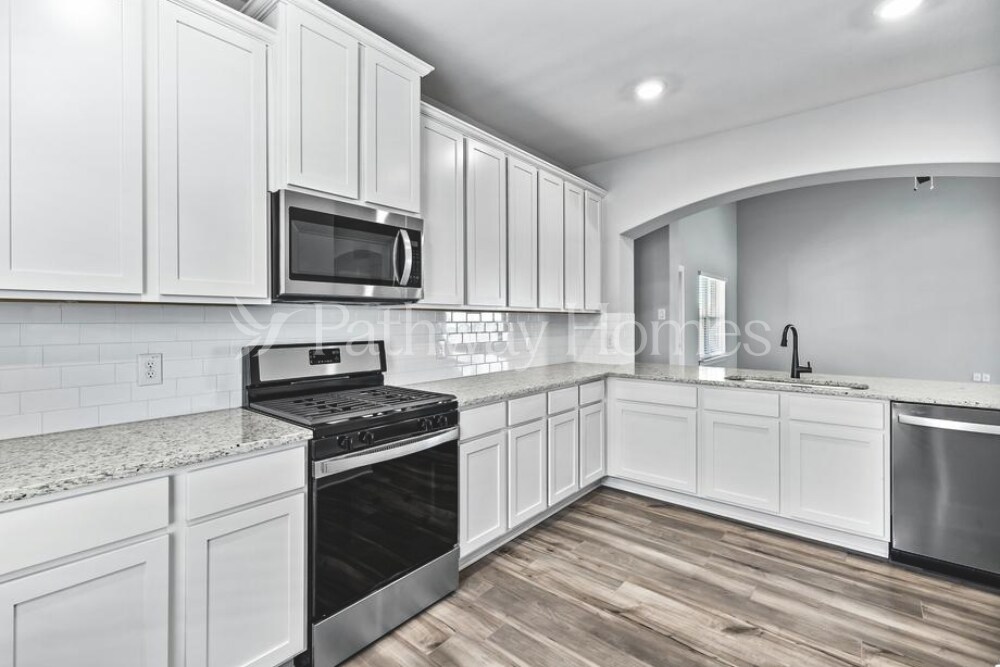 Building Photo - 1033 Sleepy Owl Ln