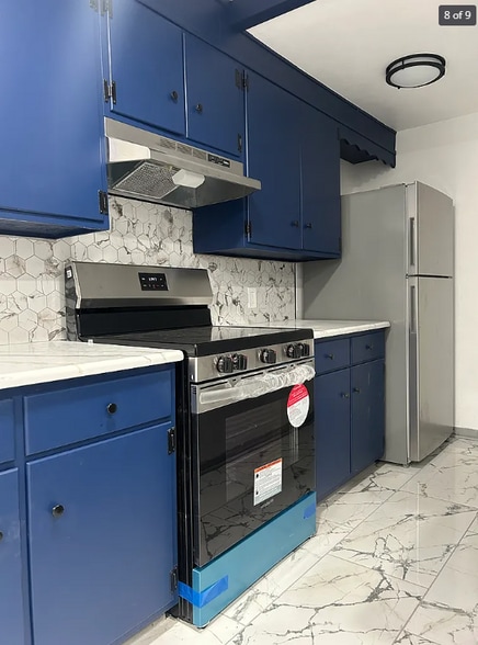 Building Photo - 84 Main St