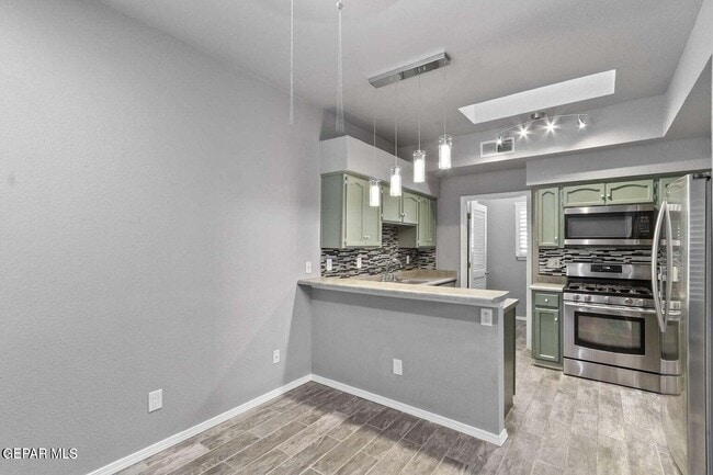 Building Photo - 6520 Boulder Ridge