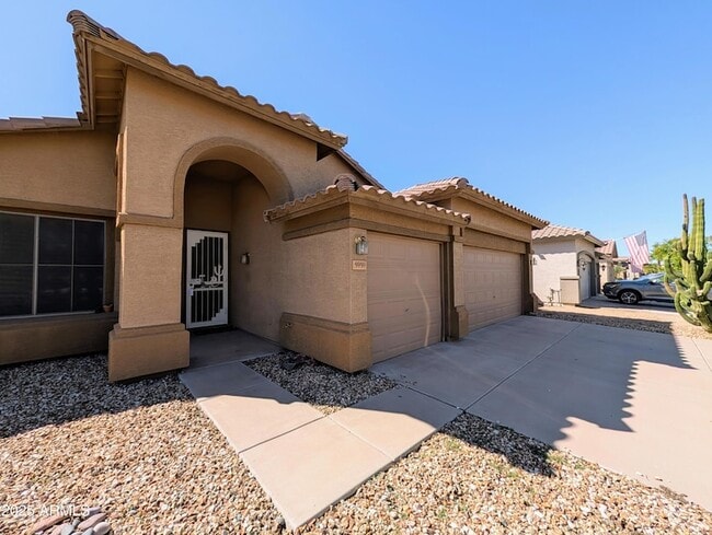 Building Photo - 5959 W Kimberly Way