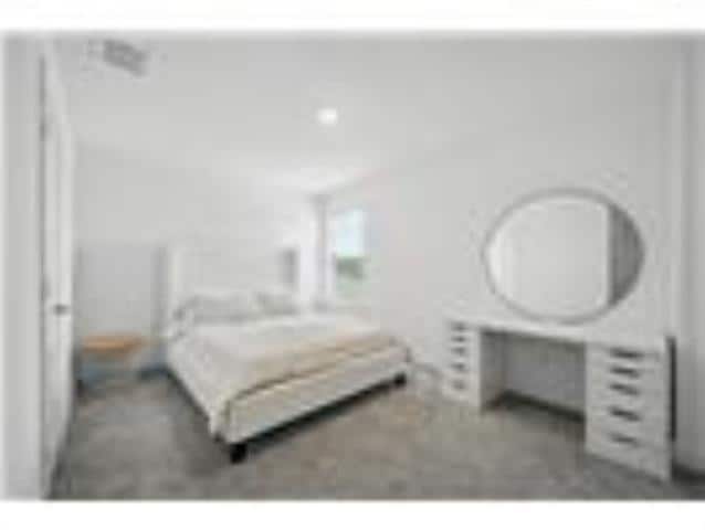 Building Photo - 447 Holly Rd