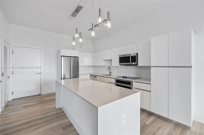 Building Photo - 101 Diplomat Pkwy