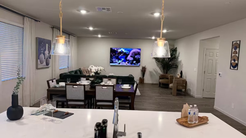 Building Photo - 2925 Fairbanks St