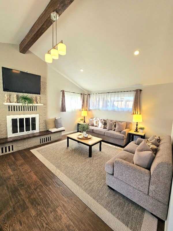 Building Photo - 3822 Aragon Dr