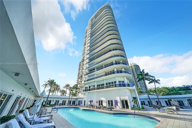 Building Photo - 9601 Collins Ave