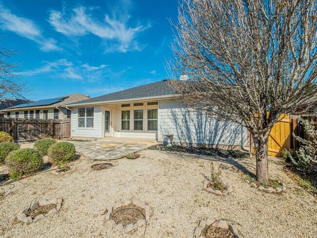 Building Photo - 11909 Timber Heights Dr