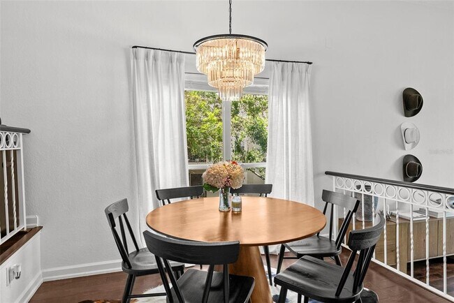Building Photo - 727 Coral Reef Dr