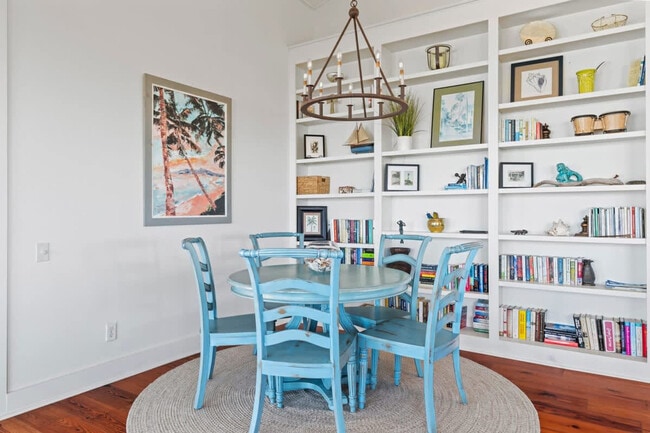 Building Photo - 7530 A1A S