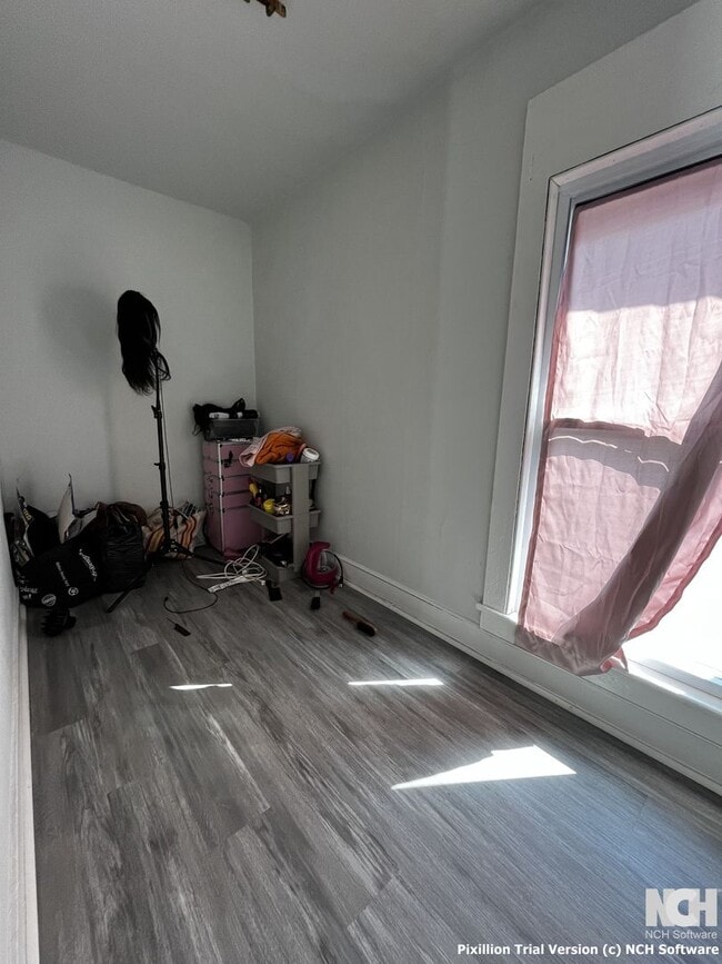 Building Photo - 15 High St