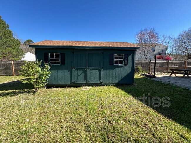 Building Photo - 4504 Bay Point Dr