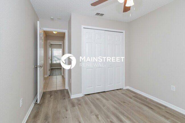 Building Photo - 4 Bedroom Pet-Friendly Home in Kissimmee, ...