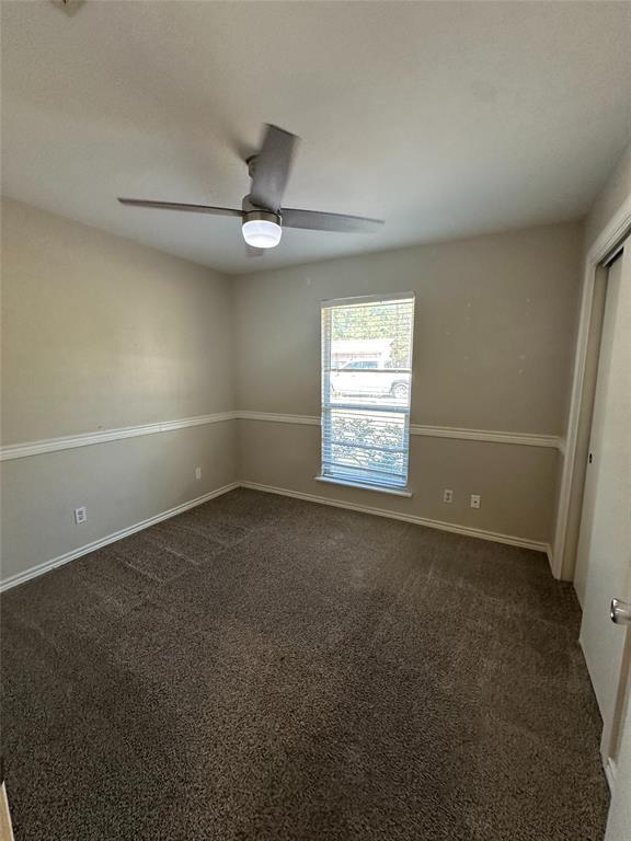 Building Photo - 3510 Roanoke Dr