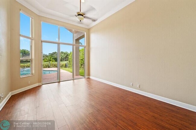 Building Photo - 11515 NW 75th Manor