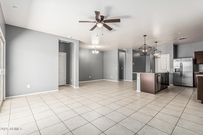 Building Photo - 3112 N 303rd Dr