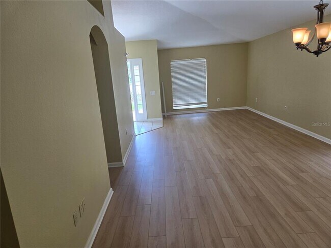 Building Photo - 1424 Wylie Ct
