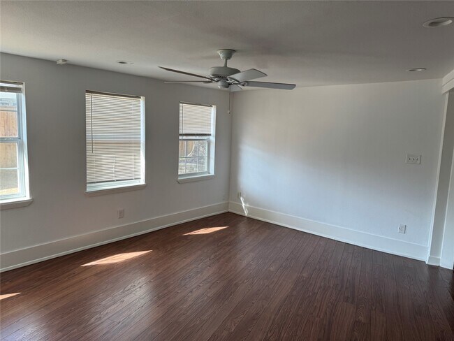 Building Photo - 6944 Burgess St