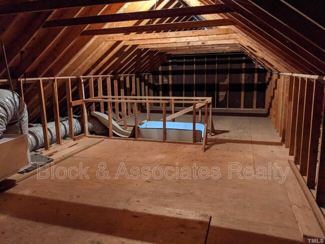 Building Photo - 143 Brannigan Pl