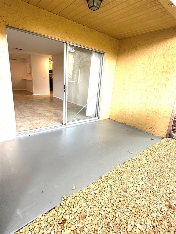 Building Photo - 604 Kenwick Cir