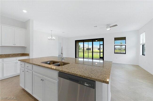 Building Photo - 14640 Palamos Cir