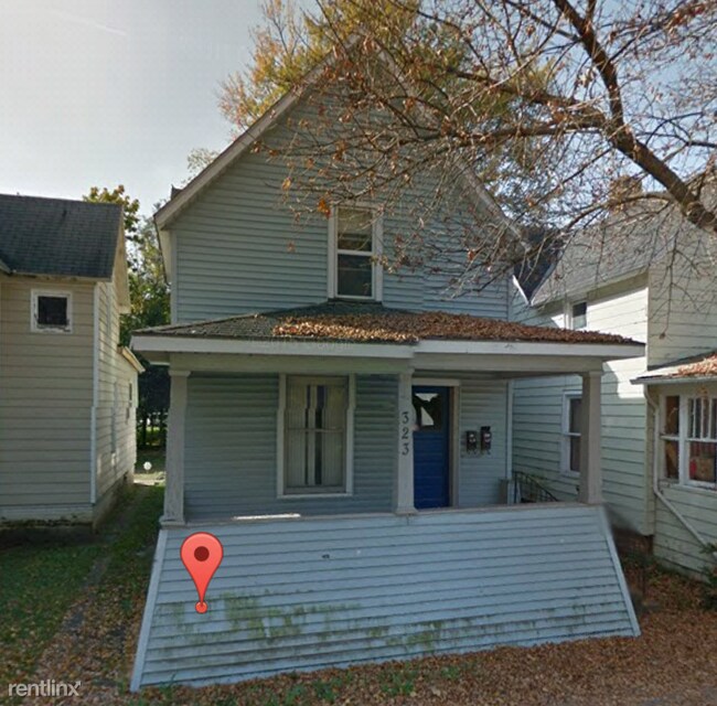 Building Photo - 2 br, 1 bath Apartment - 323 1/2 Sherman St