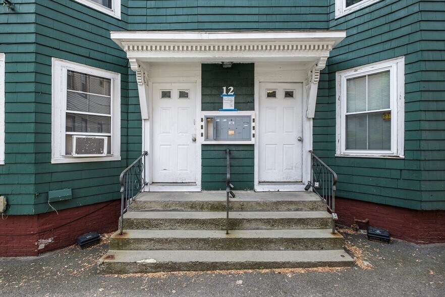 Building Photo - 10 Kilby St