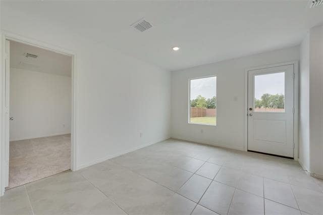 Building Photo - 7705 Skier Dr