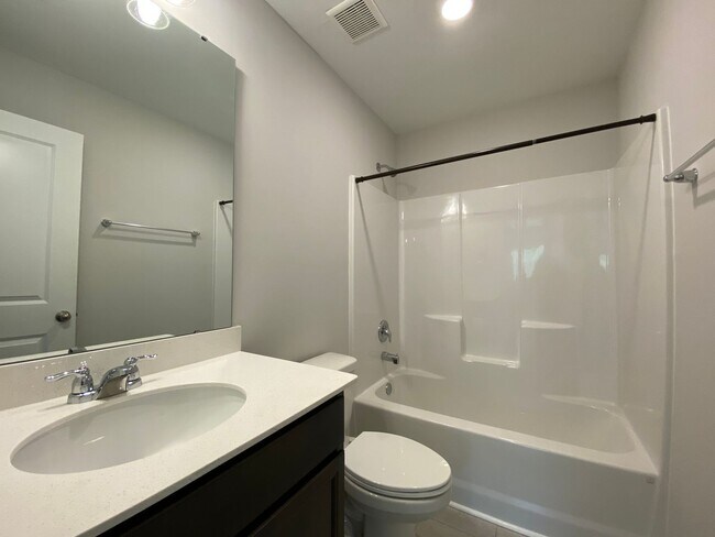 Building Photo - 6260 Kershaw Mdws Rd