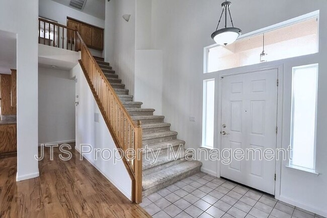 Building Photo - 3232 Balada Way