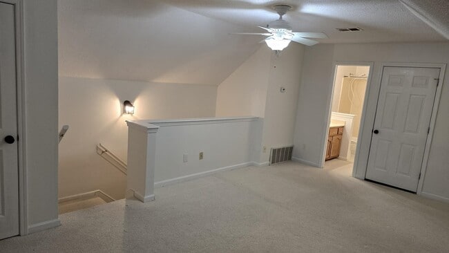 Building Photo - 244 Bradford Ridge Cove