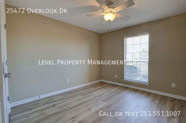 Building Photo - 25472 Overlook Dr