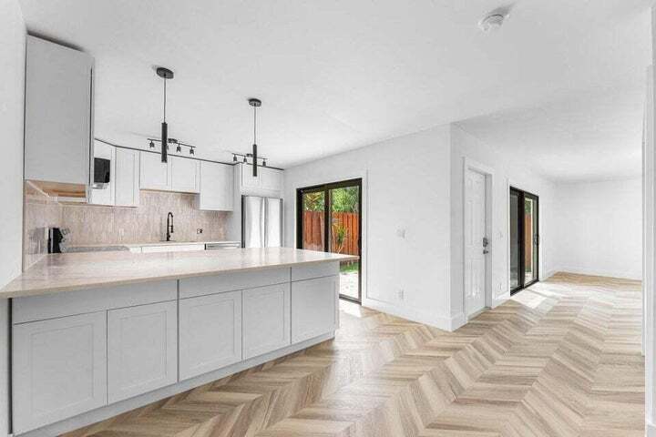 Building Photo - 3007 San Clara Dr