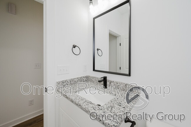 Building Photo - 117 Trifecta Dr